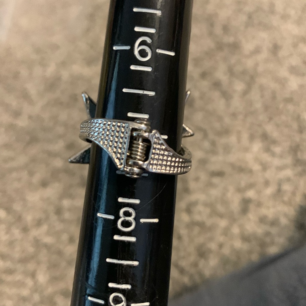 Star Expandable Ring